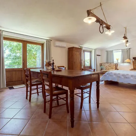 La Sala Farm stay *